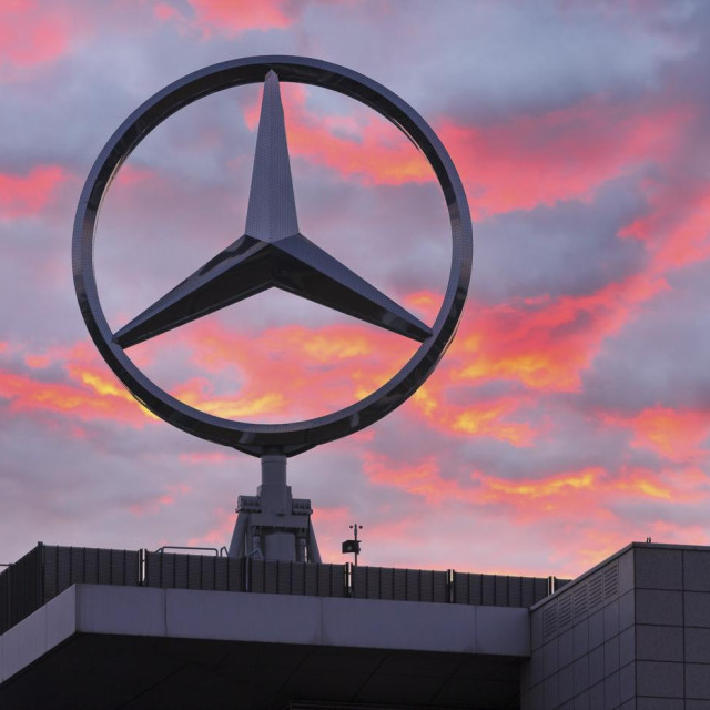 Mercedes-Benz, ilustracija