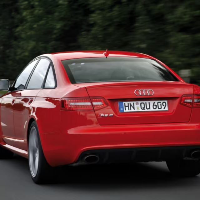 Audi RS6 (C6) limuzina