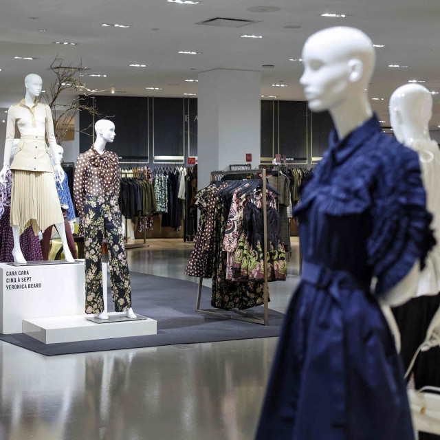 Dućan unutar Saksa