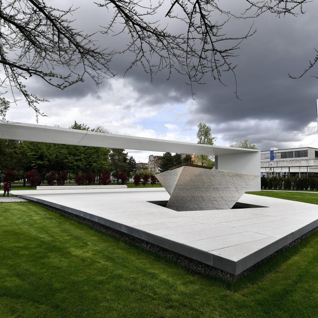 Spomenik domovini u Zagrebu