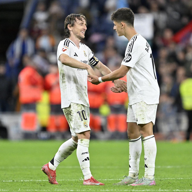Luka Modrić i Arda Güler