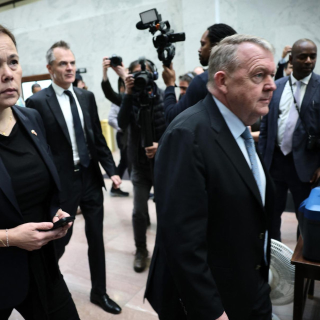 Ministrica vanjskih poslova Greenlanda Vivian Motzfeldt i danski ministar vanjskih poslova Lars Lokke Rasmussen