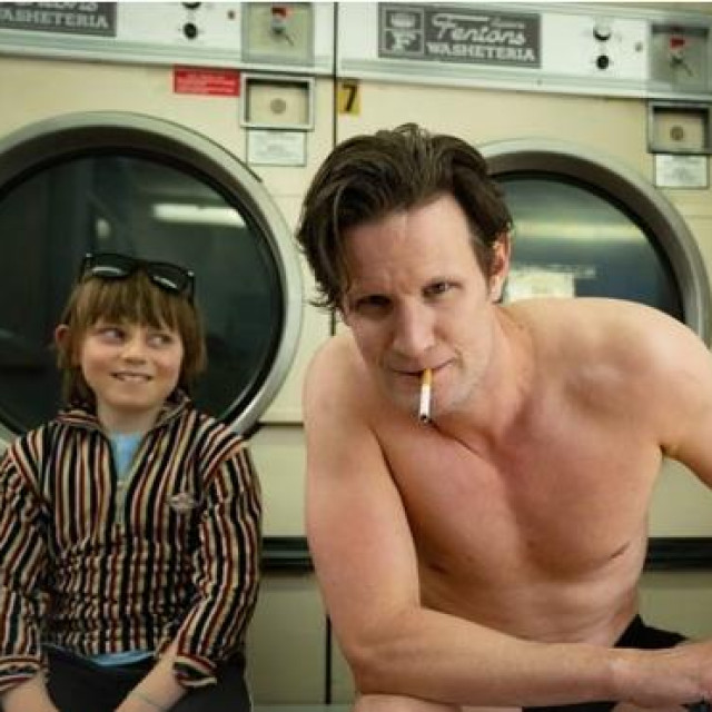 Filmski Zeko je možda simpatičniji od romanesknog, ali jedino što Zeko Stariji pokušava podučiti Zeku Mlađeg jest kako da i sam postane razvratnik