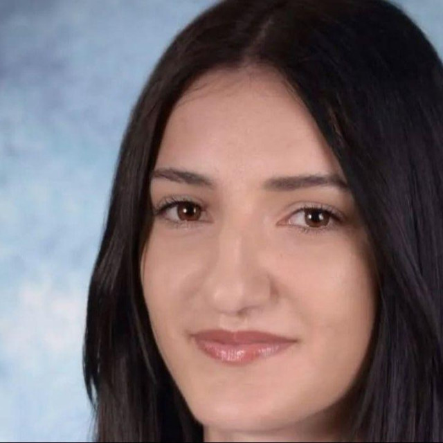 Azra Dželilović-Dedić