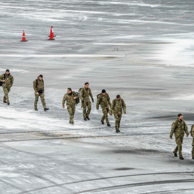 Danski vojnici na aerodromu u Nuuku na Grenlandu