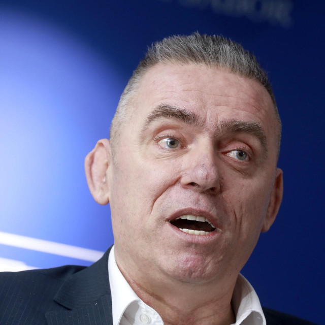 Stipo Mlinarić
 