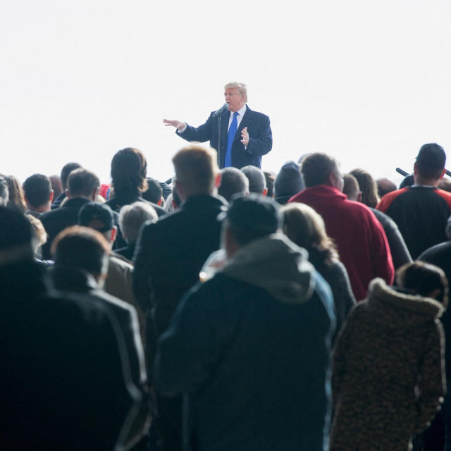 Donald Trump, 2016. godine