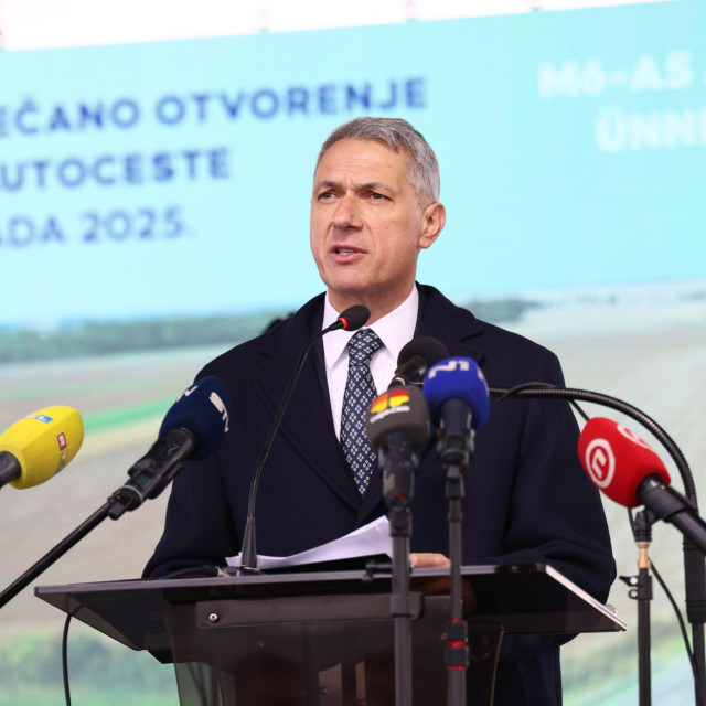 Janos Lazar