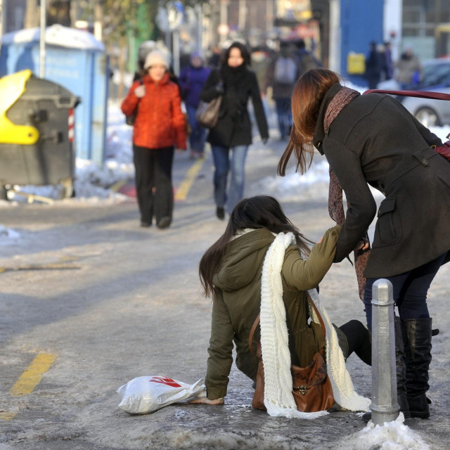 Zaleđeni nogostup, ilustracija