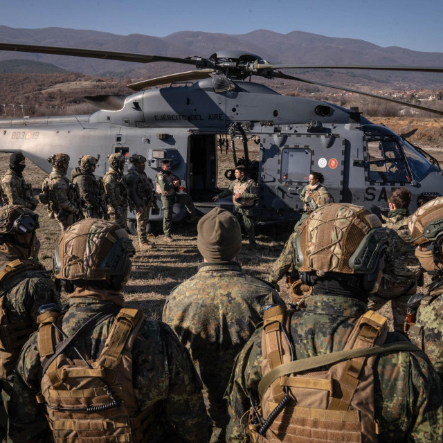 Ilustracija, vježba NATO trupa