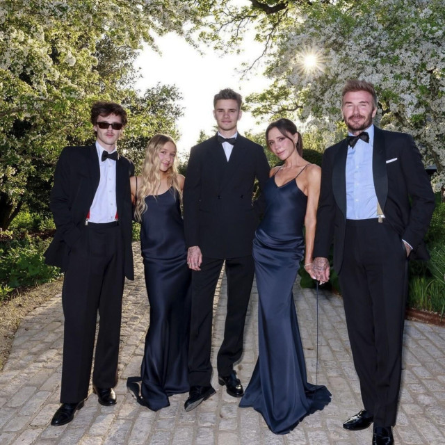 Cruz, Harper, Romeo, Victoria i David Beckham