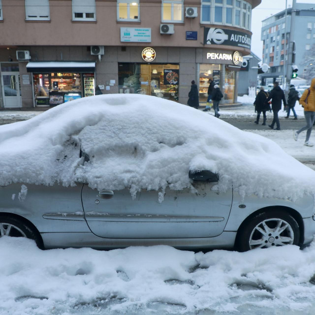 Zima, auto