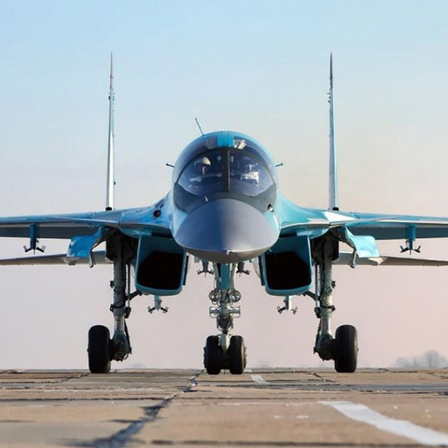 Borbeni avion Suhoj Su-34