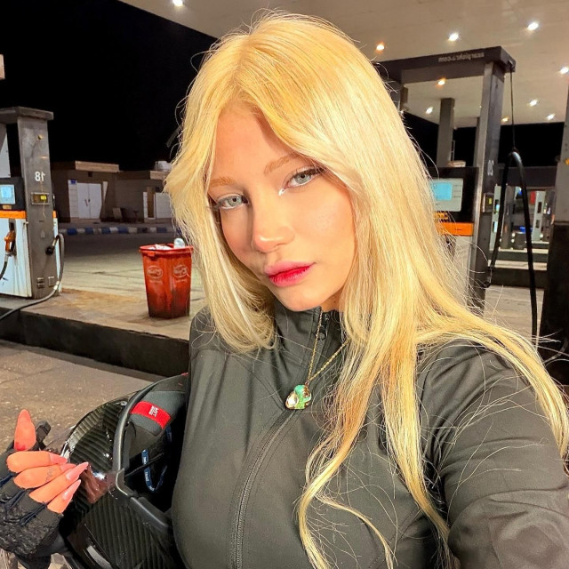 Diana ”baby.rideerrrr” Bahador (objava datirana na 24. prosinca 2025. godine)