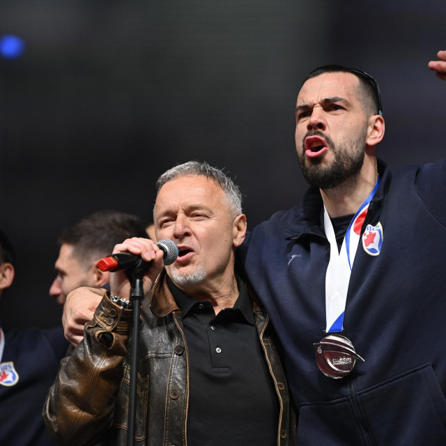 Marko Perković Thompson i Leon Šušnja na lanjskom dočeku
