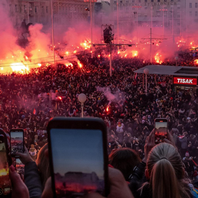 Prošlogodišnji doček hrvatske rukometne reprezentacije nakon osvajanja drugog mjesta na Svjetskom prvenstvu