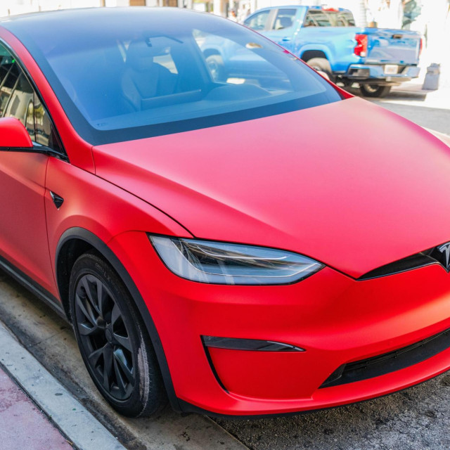 Tesla X 
