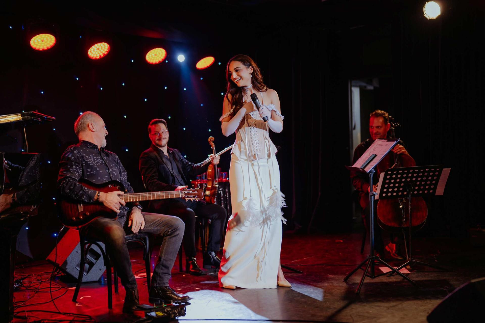 Jutarnji list - Ružica Maurus oduševila publiku novim singlom „Rano ...