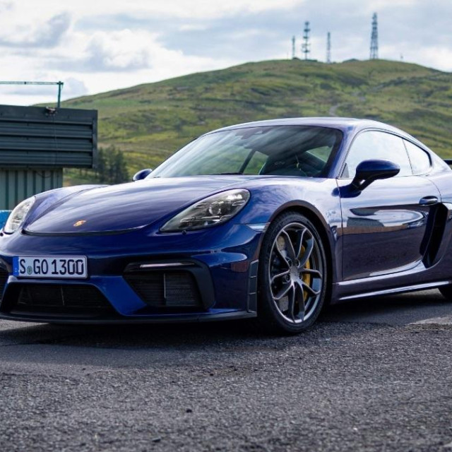 Porsche 718 Cayman, ilustracija