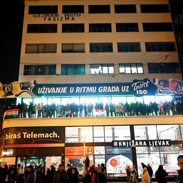 Trg bana Jelačića u Zagrebu