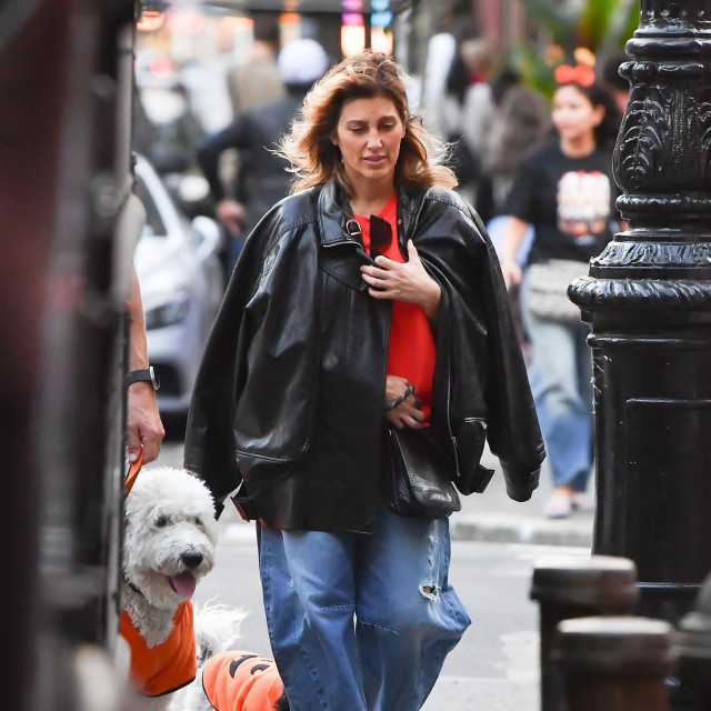 Jennifer Esposito