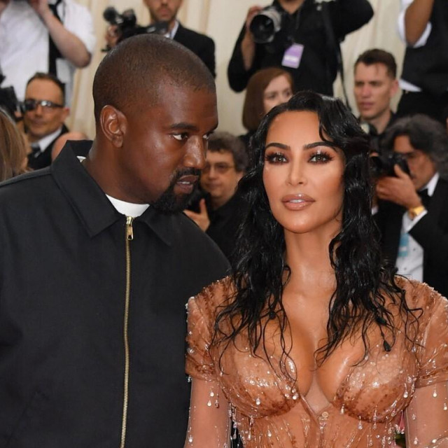 Kim Kardashian i Kanye West na Met Gali 2019.