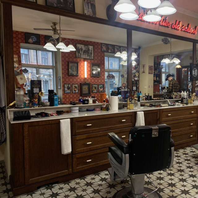Polyboy Barbershop