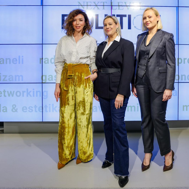 Izabela Ivčić, Ivana Bičanić i Zdenka Zrilić