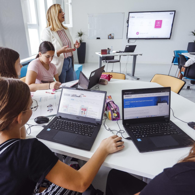 Nastava informatike
