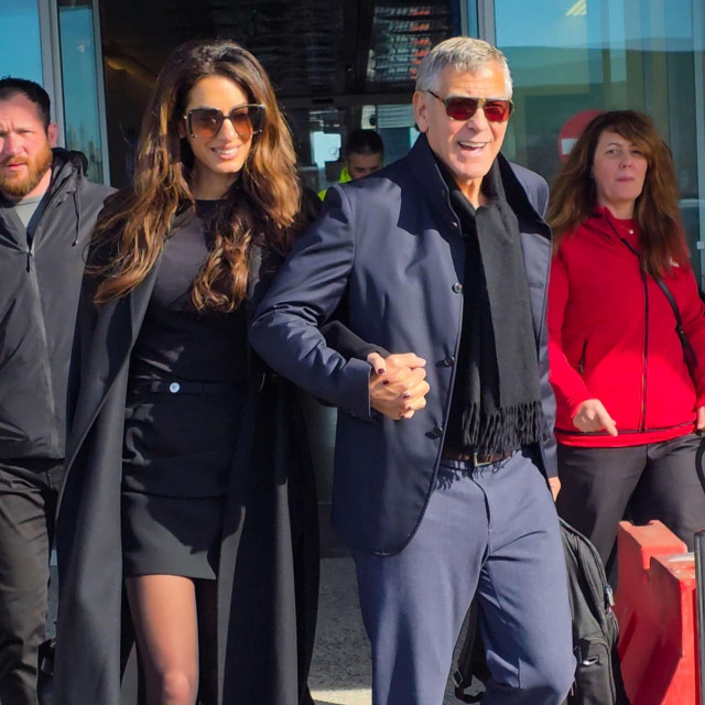 Supružnici Clooney u Italiju su stigli neposredno prije svečane ceremonije otvaranja Zimskih olimpijskih igara