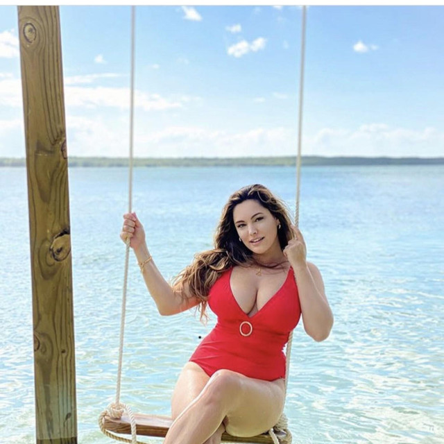 Kelly Brook