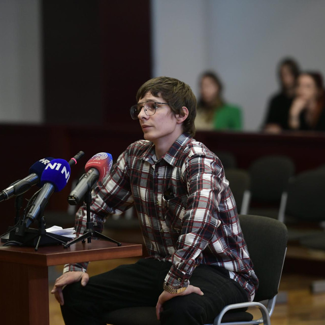 Stanislav Zavadlav