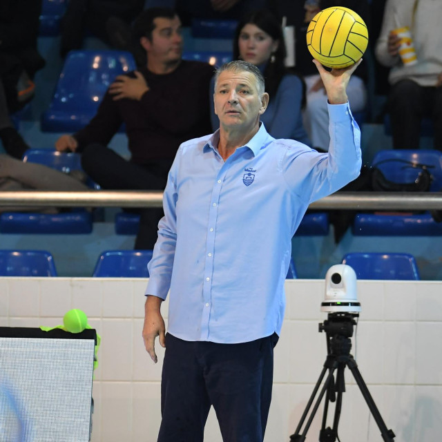 Zoran Bajić, trener Mladosti i ”treće oko” pokraj njega