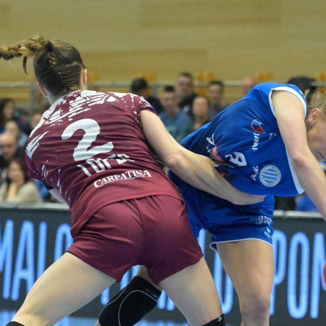 Peti strijelac EL - Paula Posavec