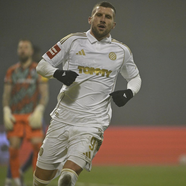 Ante Rebić teško se nosio sa Žanom Tronteljom