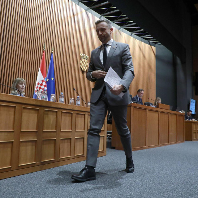 Marin Piletić, ministar rada u ostavci 

 
