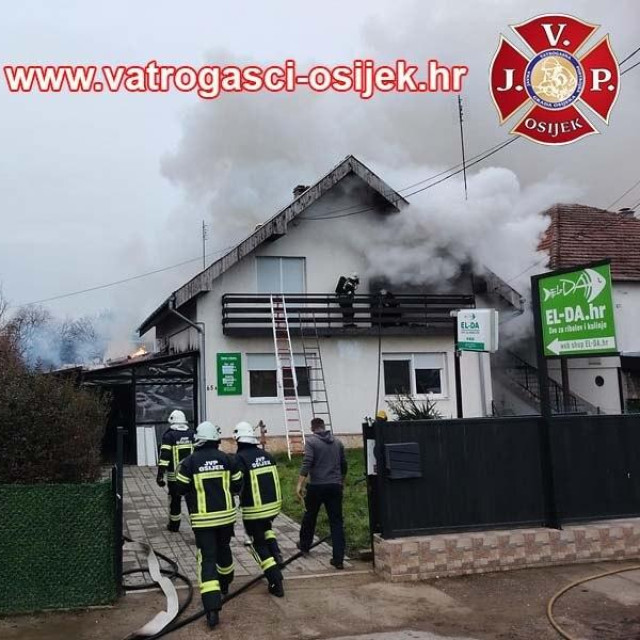 Požar kuće u Bilju u kojem je smrtno stradala 95-godišnja žena