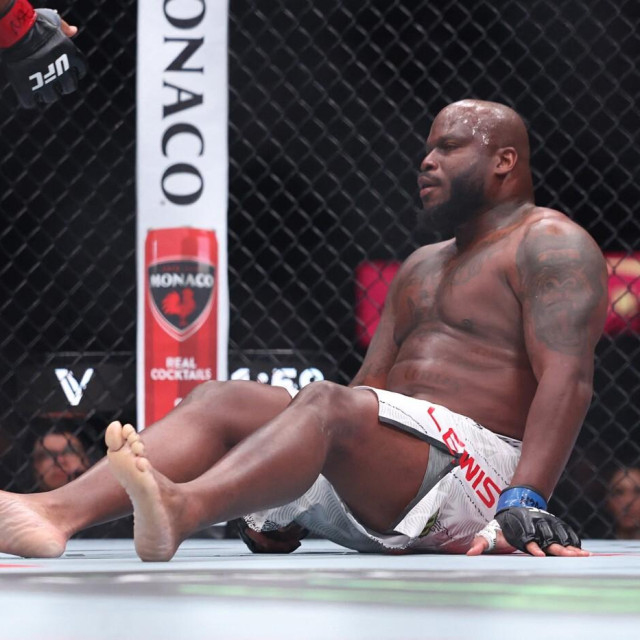 Derrick Lewis