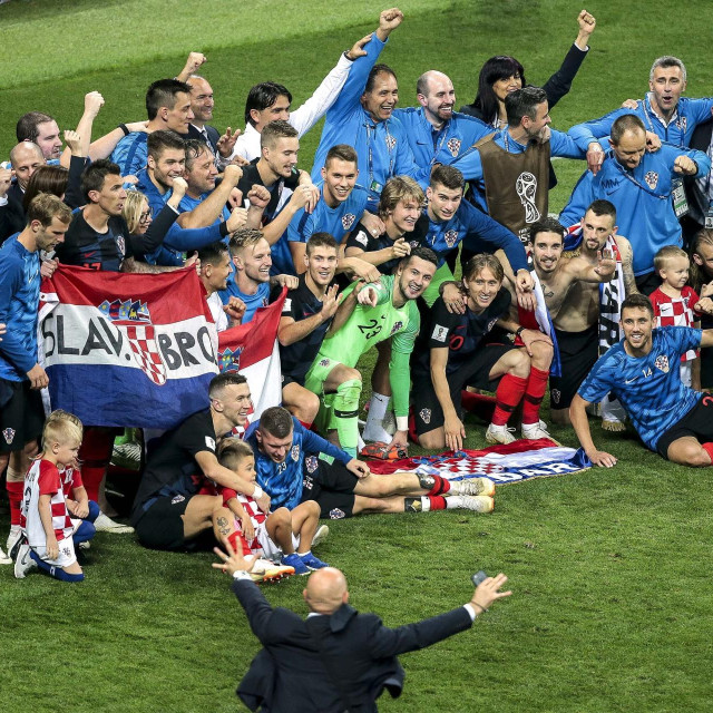Hrvatska nogometna reprezentacija nakon pobjede nad Engleskom na Svjetskom prvenstvu 2018. godine