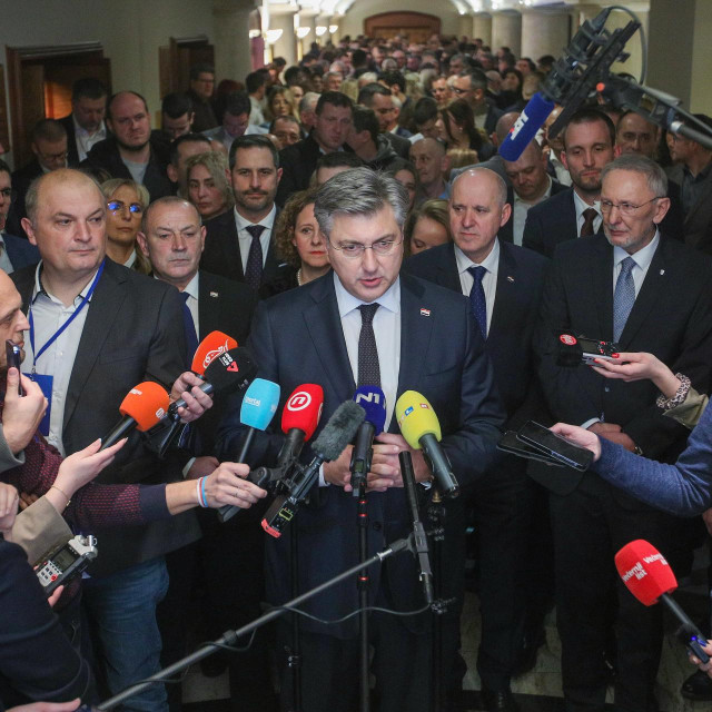 Andrej Plenković i vrh HDZ-a