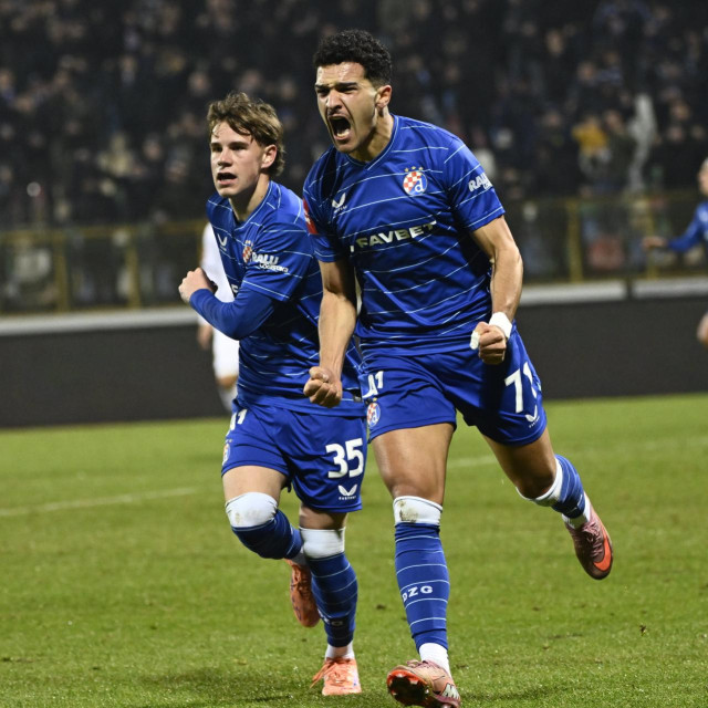 Monsef Bakrar je postigao utješni gol za plave u 1-2 porazu u studenom