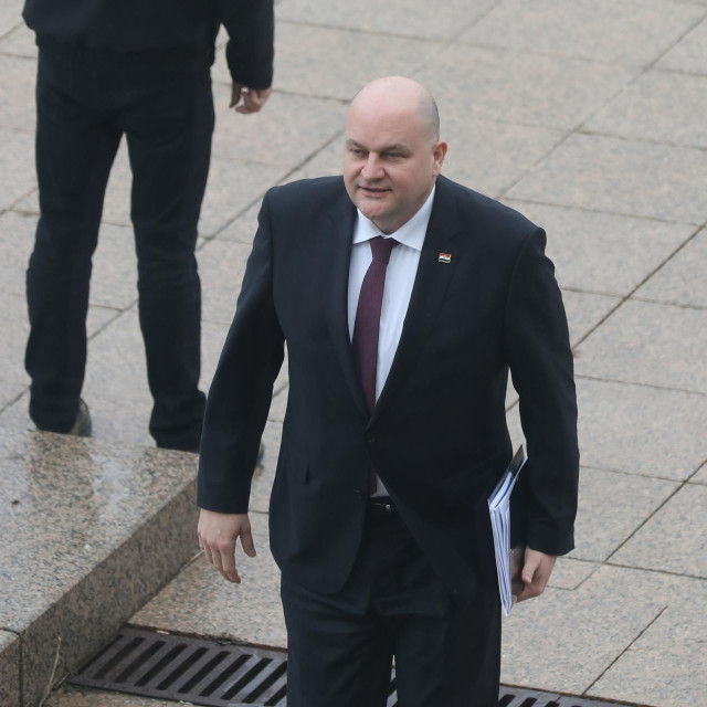 Ministar gospodarstva Ante Šušnjar