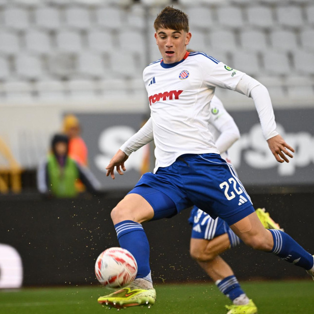 Branimir Mlačić je stigao u Udinese iz Hajduka u transferu vrijednom 4,5 milijuna eura