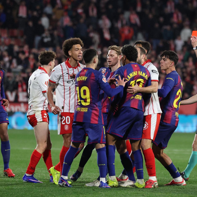 Zaiskrilo je na utakmici Girone i Barcelone