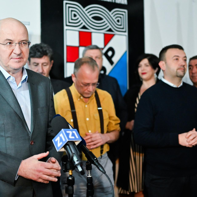 Mario Radić