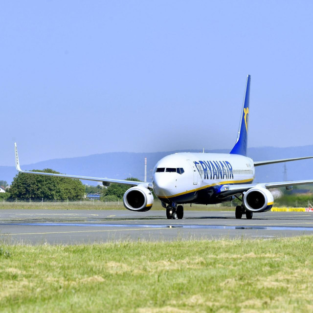 Avion Ryanira u Zračnoj luci Franjo Tuđman