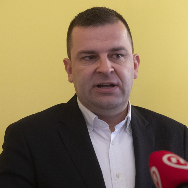 Dario Hrebak