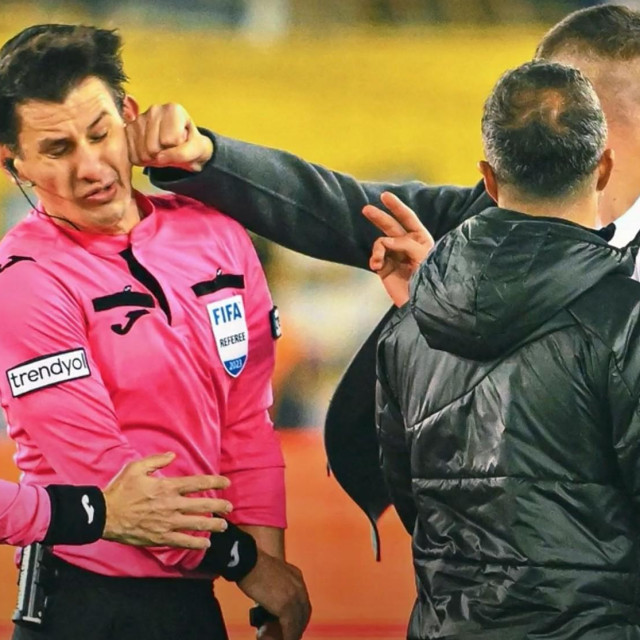 Faruk Koca šakom je u lice udario suca Halila Umuta Melera