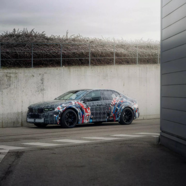 Električni BMW M3