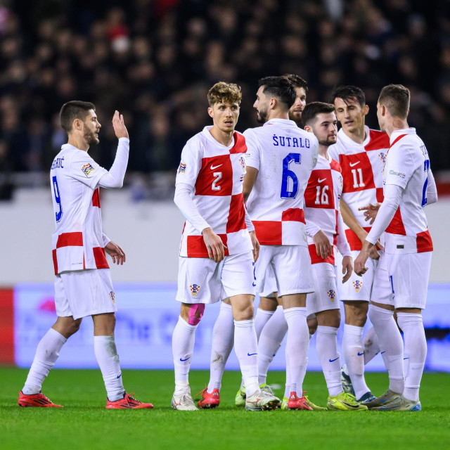 Ante Budimir sa suigračima iz reprezentacije